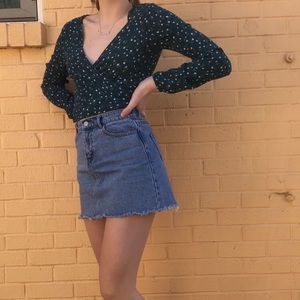 Brandy Melville Green Wrap Shirt, small